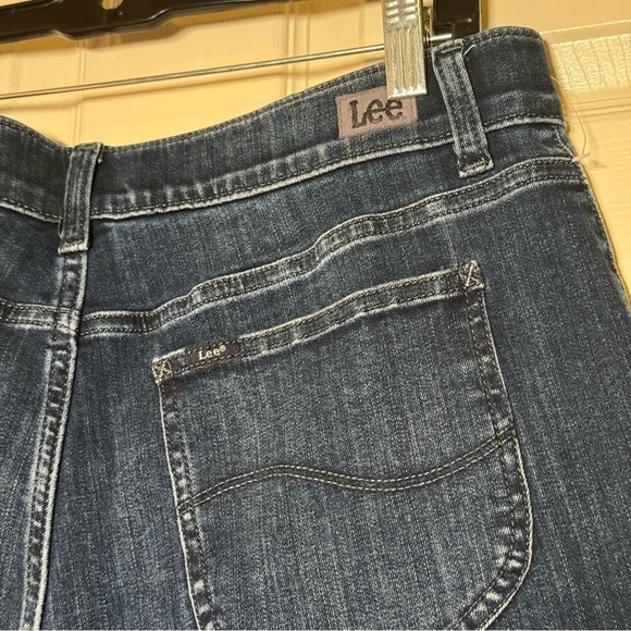 Lee Women's Dark Blue Straight Leg Jeans Size 16 Regular Fit - Picture 6 of 13